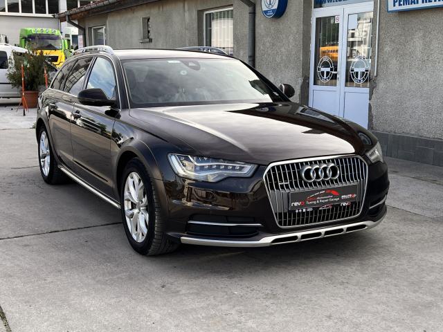 Добре оборудван автомобил в автентично състояние